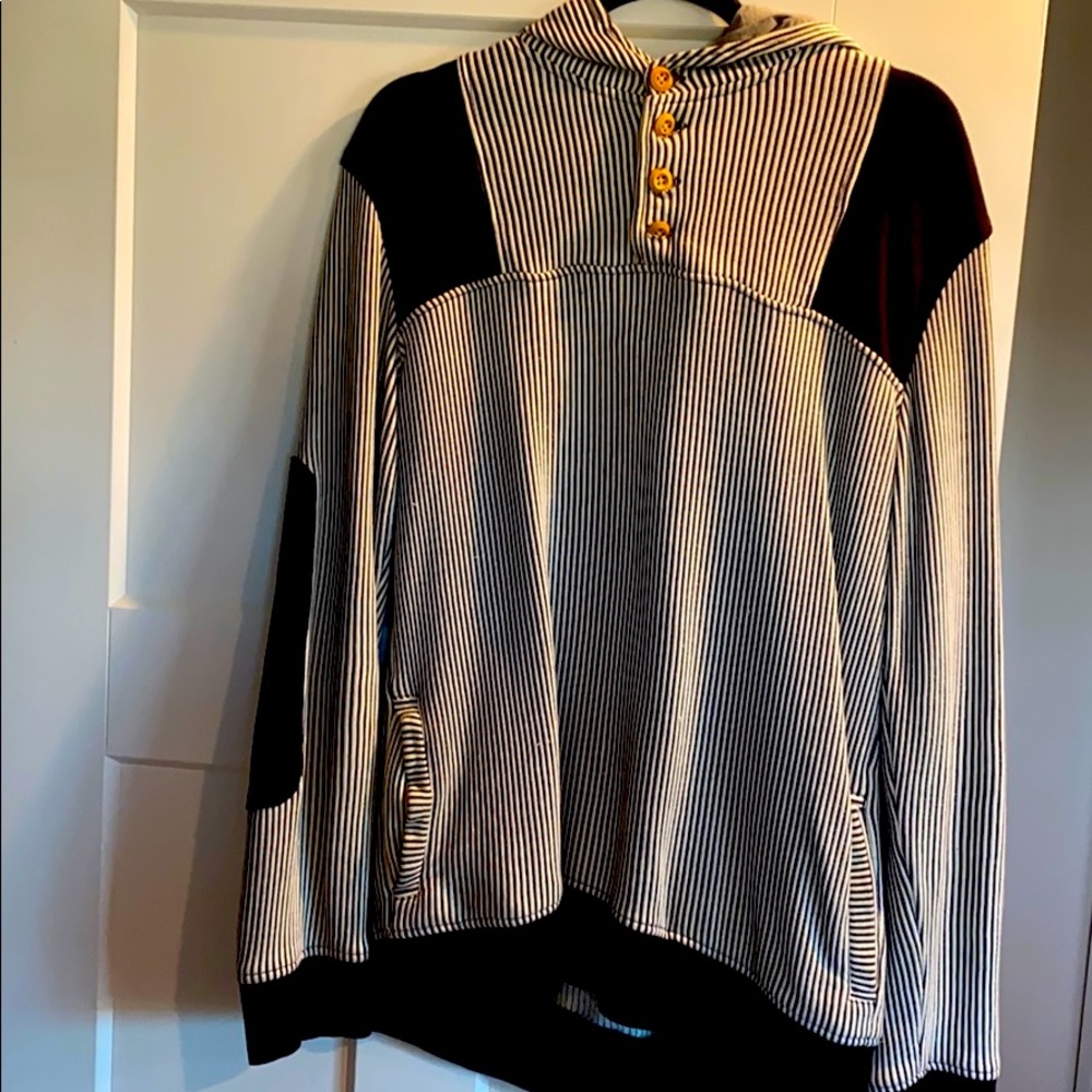 🔥 Men’s striped hooded sweatshirt